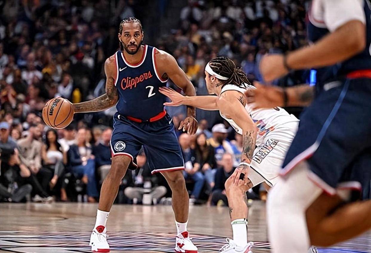 爱游戏线上-穆雷重要时刻比赛规则变更，快船带队取胜！上演精彩一战的简单介绍